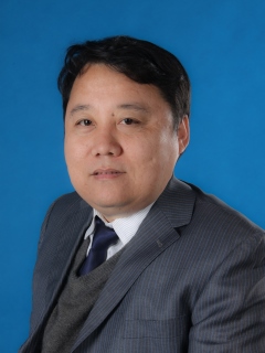 教育技术系主任刘向永 刘向永